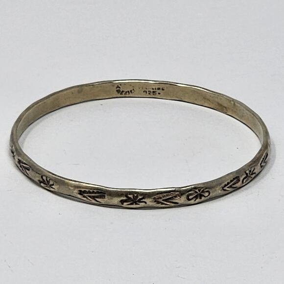 Antique Jewelry - Sterling Silver 925 Vintage Antique Native American Engraved Bangle Bracelet